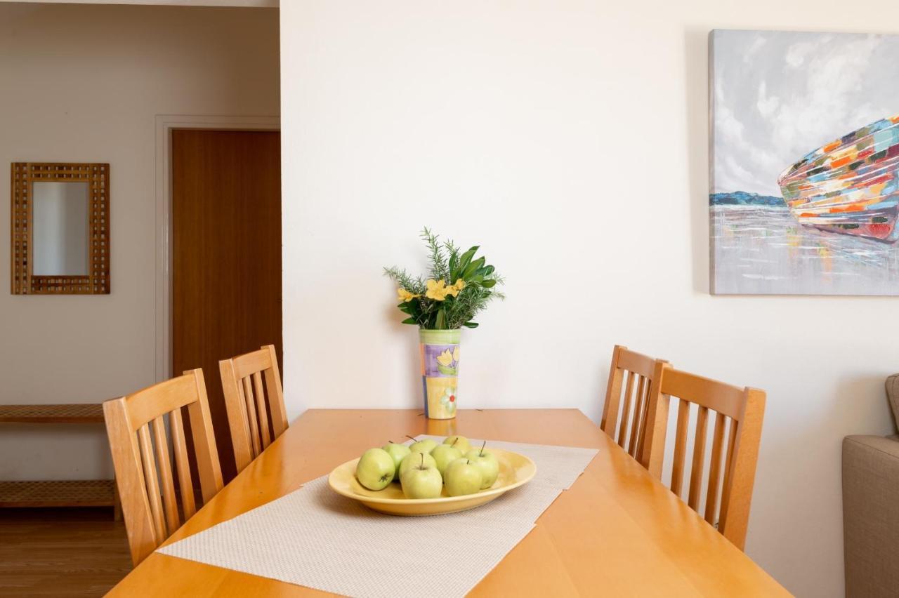 Apartments Rozelyn Ugljan Ngoại thất bức ảnh